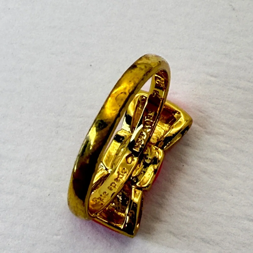 Kate Spade New York Hot Pink Enamel Bow Gold Tone Ring Size 7 WBRU5152